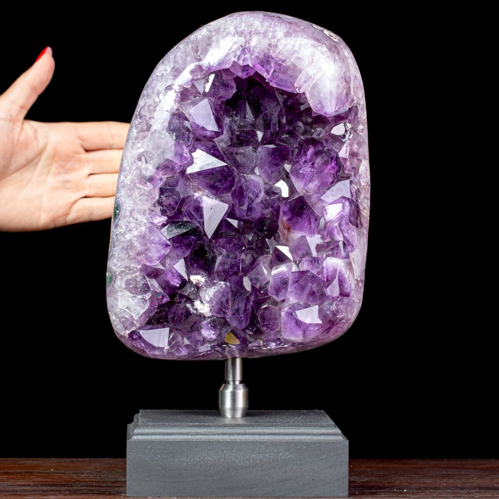 Magnificent Amethyst Cluster - Exceptional Quality - Premium Amethyst Cluster – Natural Intensity - Height: 310 mm - Width: 160 mm- 6852 g #1.0