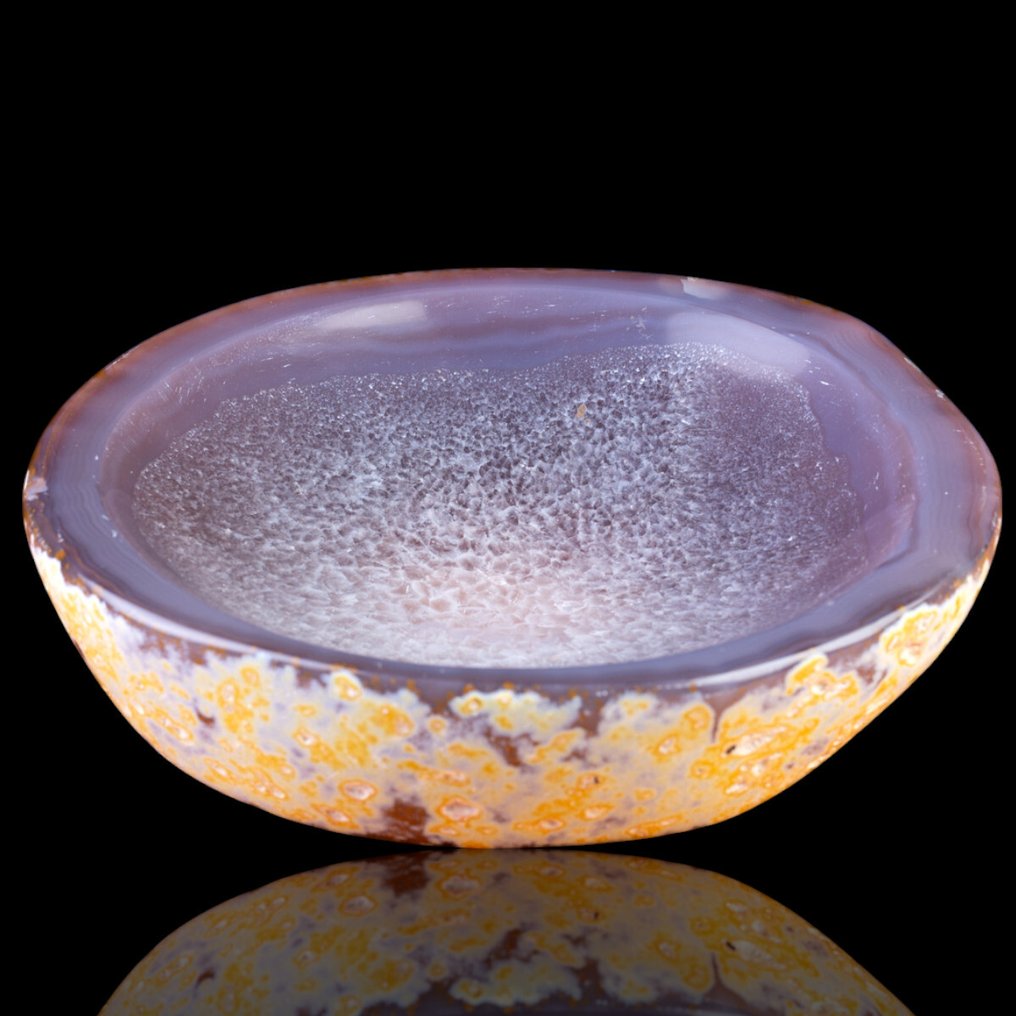 Natural Agate Geode - Ashtray Agate Geode Ashtray: A Touch of Elegance - Height: 165 mm - Width: 155 mm- 1271 g - (1) #1.0