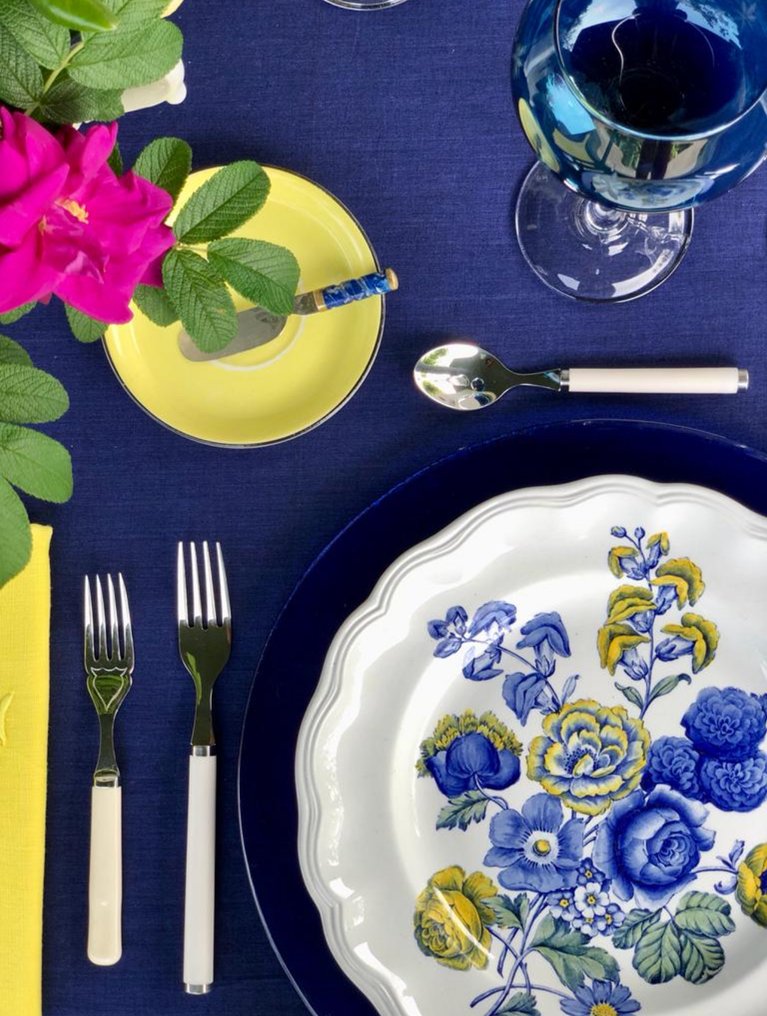 Toalha de mesa para mesas grandes, com uma cor azul elegante. - Toalha de mesa  - 270 cm - 180 cm #1.0