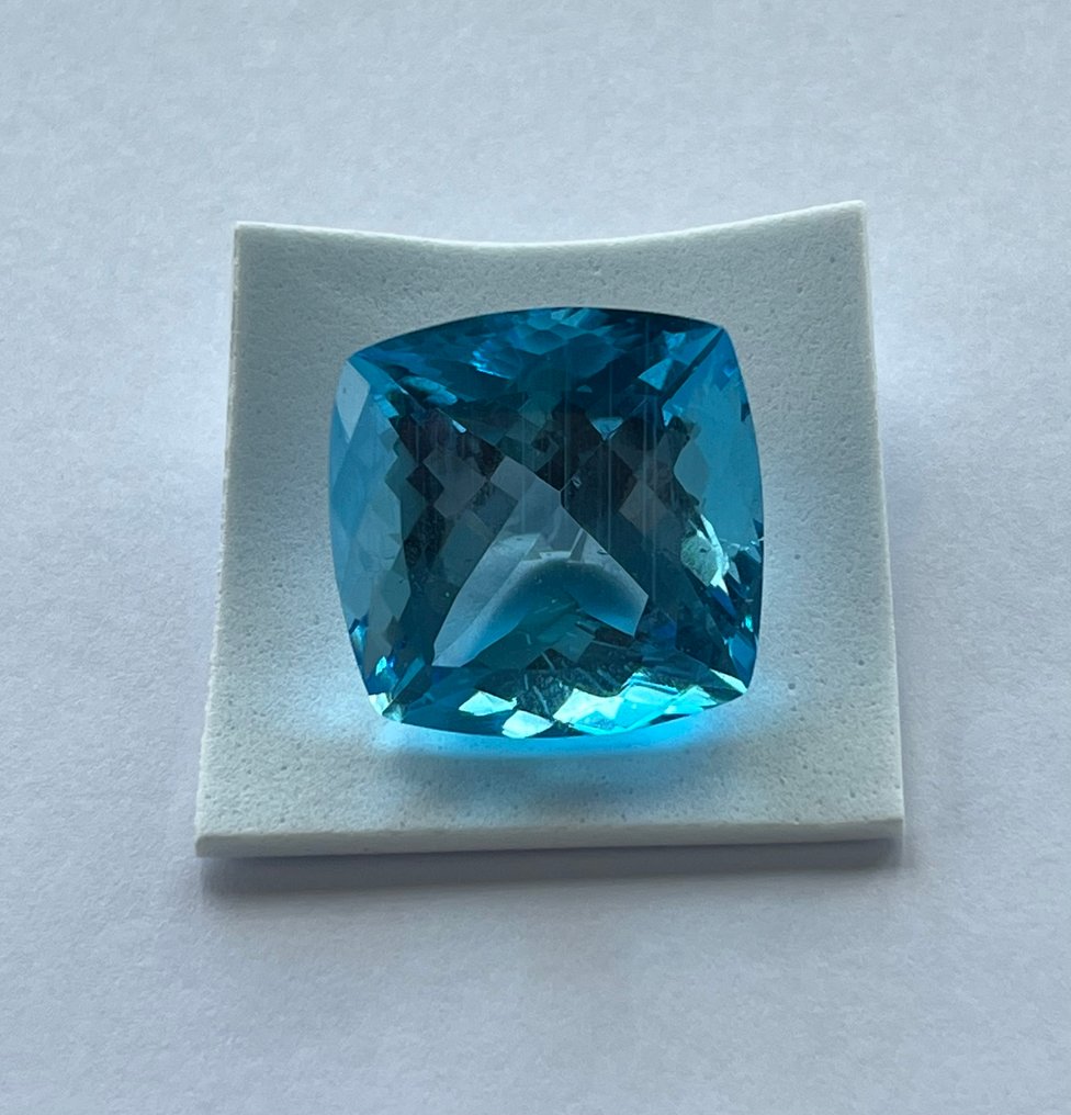 1 pcs Μπλε Τοπάζιο - 74.06 ct - Instituto Gemólogico Español (IGE) #1.0