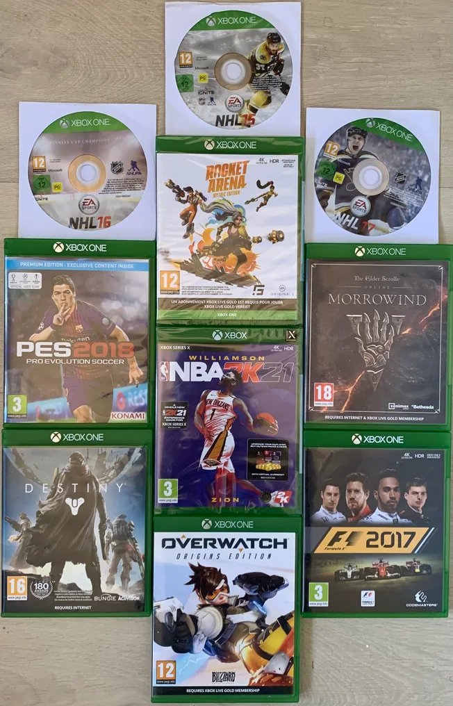 Microsoft - Xbox One - with 10 games - Video game console + games #2.1