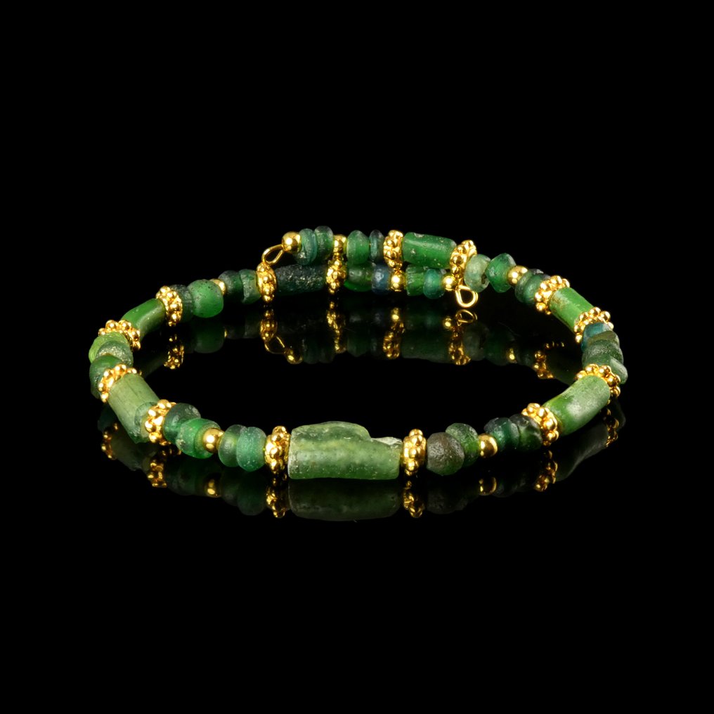 Αρχαίο ρωμαϊκό, Αυτοκρατορικό Βραχιόλι με κομμάτια από πράσινο γυαλί ρωμαϊκής προέλευσης. #1.0
