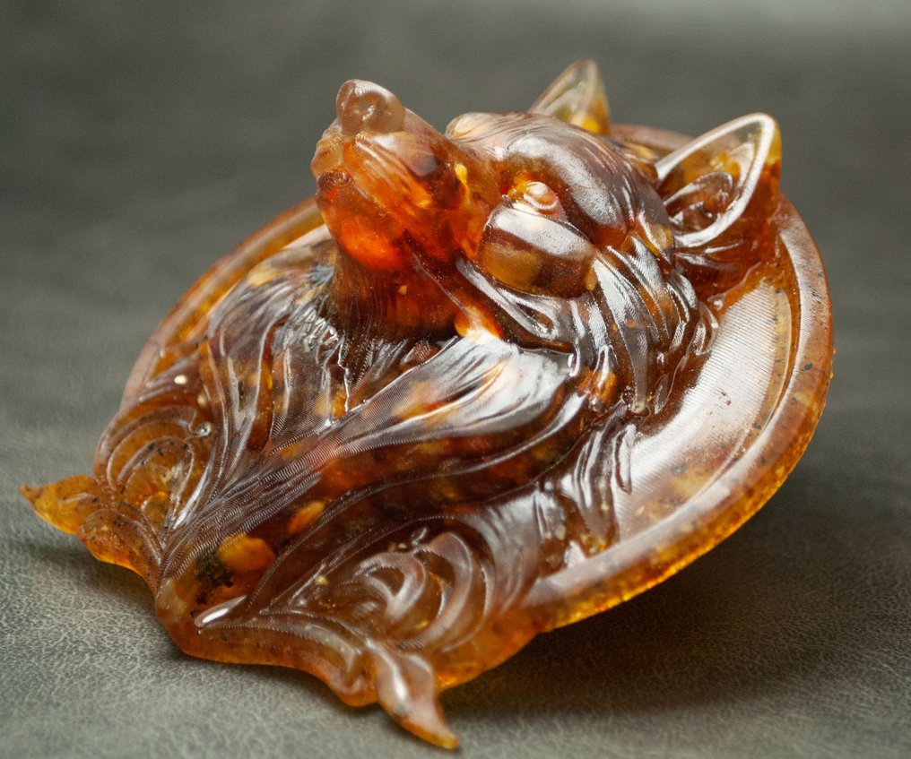 Διακόσμηση τοίχου με κεχριμπάρι Βαλτικής και λύκο - Κεχριμπάρι - Gothic Soul - 8.5 cm - 8.5 cm  (χωρίς τιμή ασφαλείας) #1.0