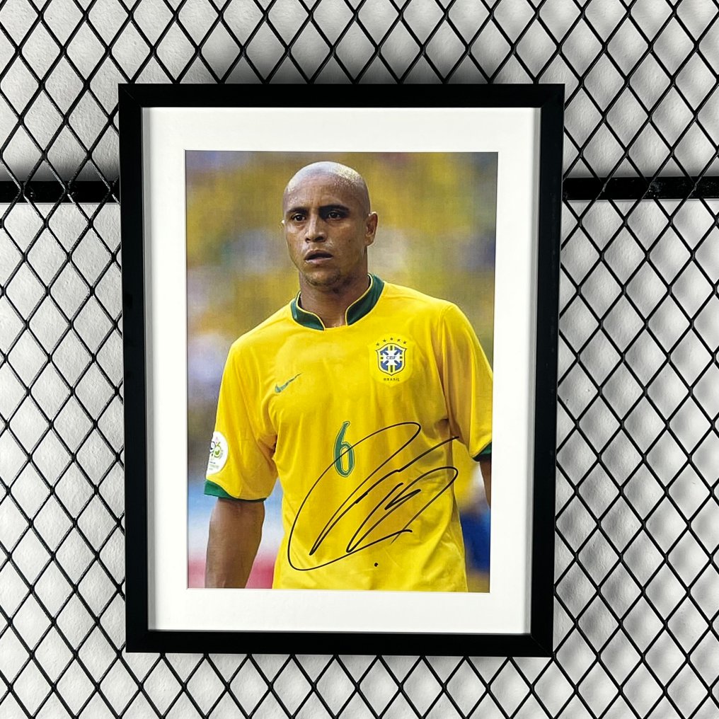 Brazil - Roberto Carlos - Foto assinada emoldurada (11 x 8 polegadas) #1.0