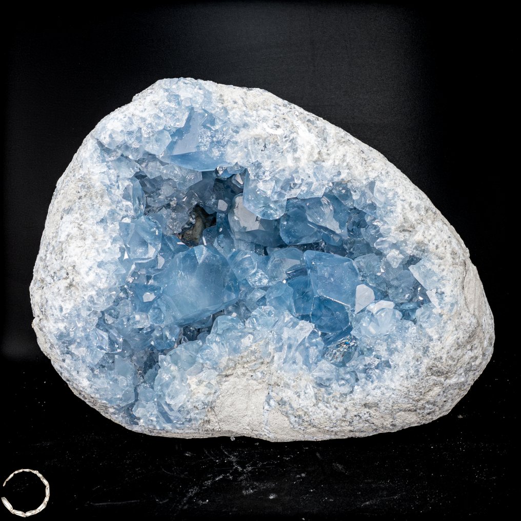 来自马达加斯加的天然天青石簇 最高质量的- 6447.05 g #3.2