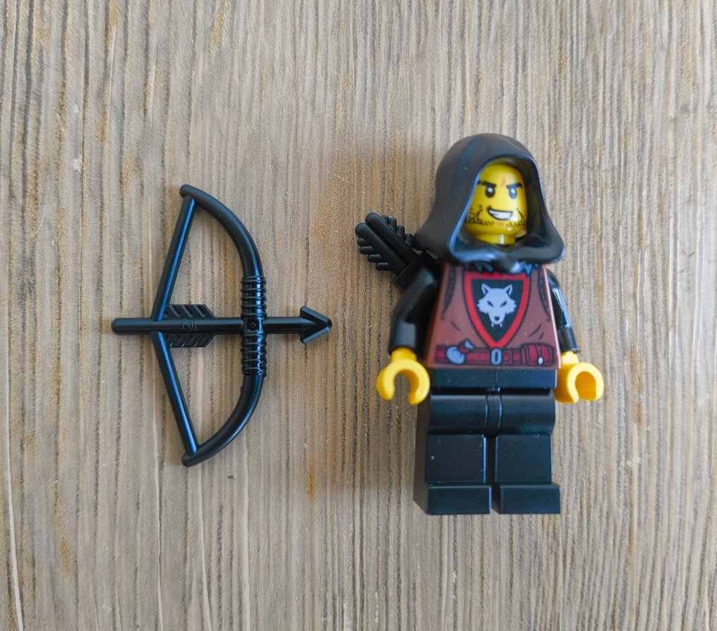 LEGO Minifigure - Castle Fantasy - Wolfpack Archers and Spearmen #4.3