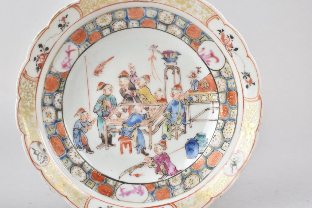 Μπολ τσαγιού - Διακοσμημένο στην παλέτα Famille Rose με εικόνες. - Πορσελάνη #2.1