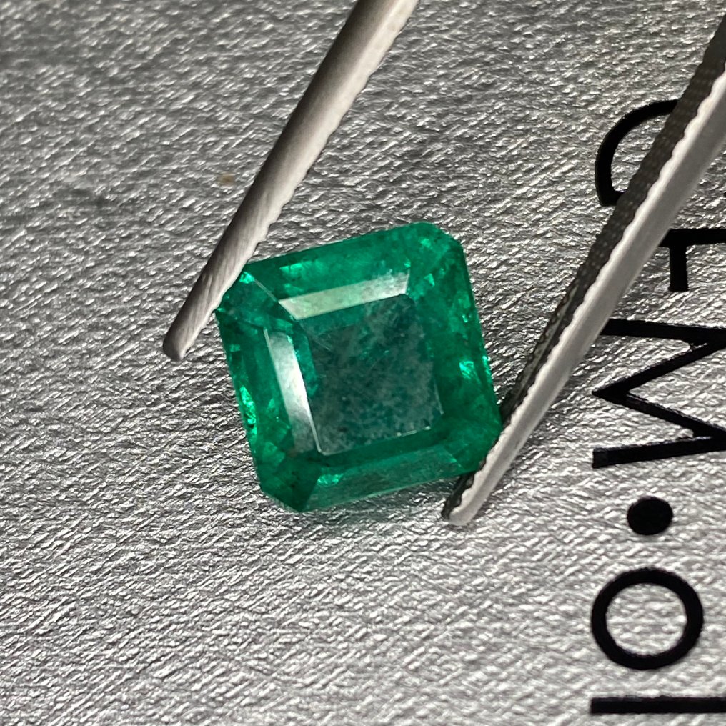 Πράσινο Σμαράγδι  - 4.94 ct - Lotus Gemology - Ζωντανό Πράσινο #3.2