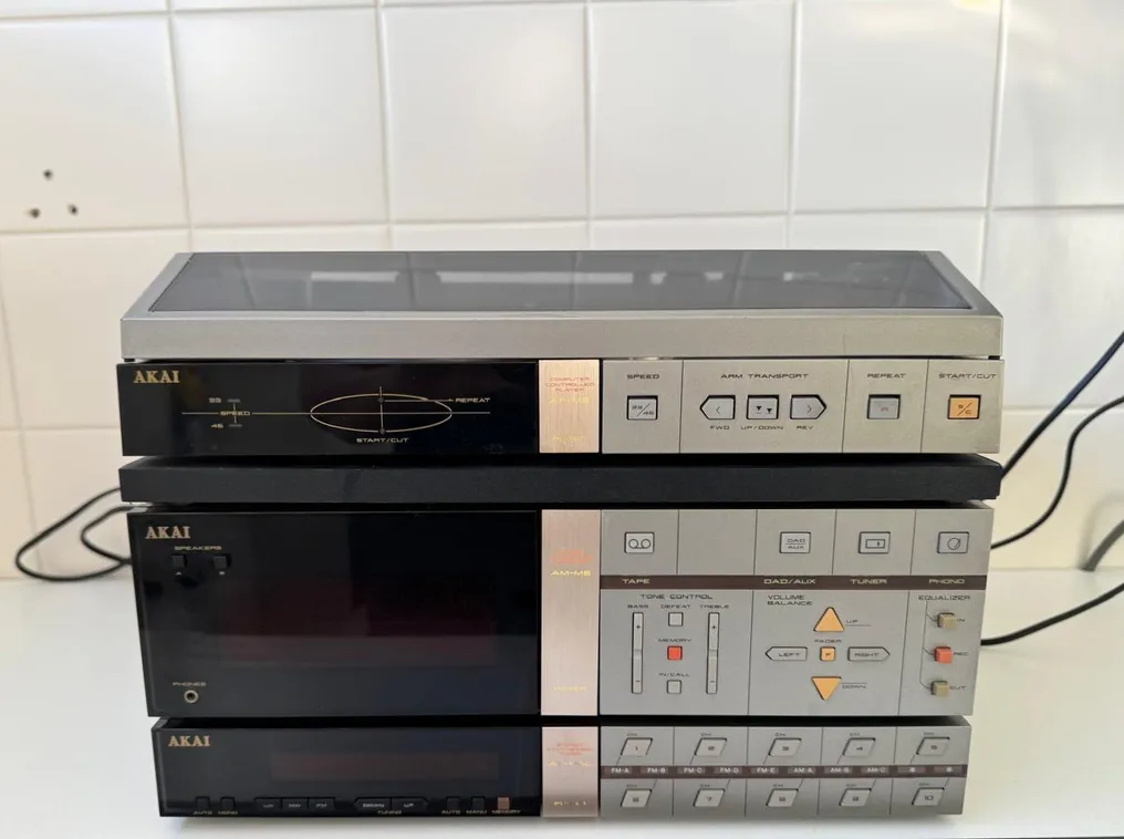 Akai - AP-M5 Fully Automatic Turntable / AM-M5 Amplifier / AT-M5L Tuner Stereo set - Multiple models #3.2