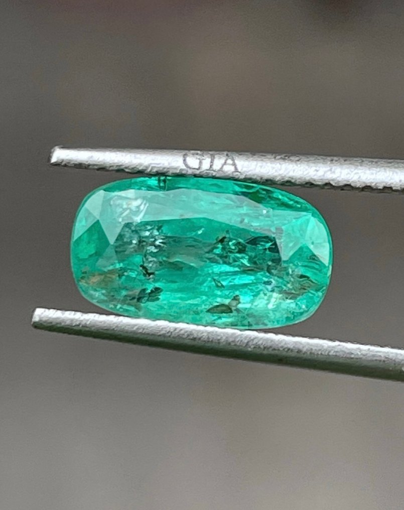 Nincs minimálár - 1 pcs Zöld Smaragd - 1.97 ct - Amerikai Gemmológiai Intézet (GIA) #1.0