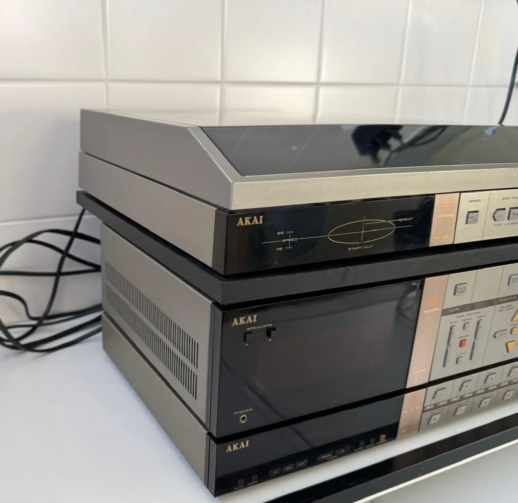 Akai - AP-M5 Fully Automatic Turntable / AM-M5 Amplifier / AT-M5L Tuner Stereo set - Multiple models #2.1