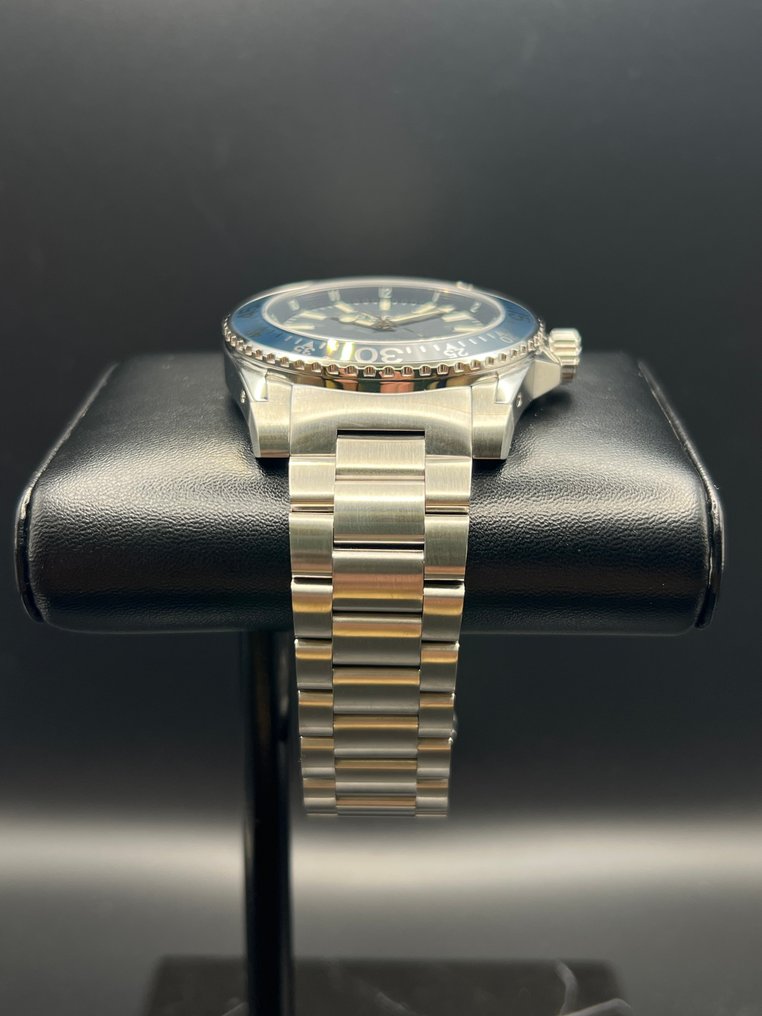 Gucci - Dive - Nincs minimálár - YA136203 - Férfi - 2020+  #2.1