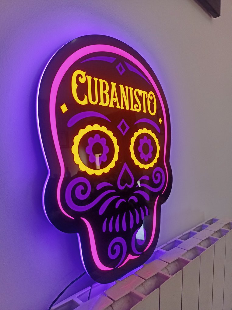 Cubanisto 啤酒/朗姆酒卡特尔 luminoso - Cubanisto Beer/rum cartel luminoso - 背光宣傳標誌牌 - 塑料 #1.0