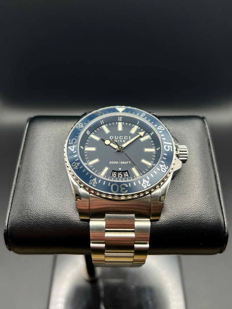 Gucci - Dive - Nincs minimálár - YA136203 - Férfi - 2020+  #1.0