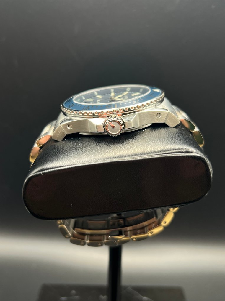 Gucci - Dive - Nincs minimálár - YA136203 - Férfi - 2020+  #4.3