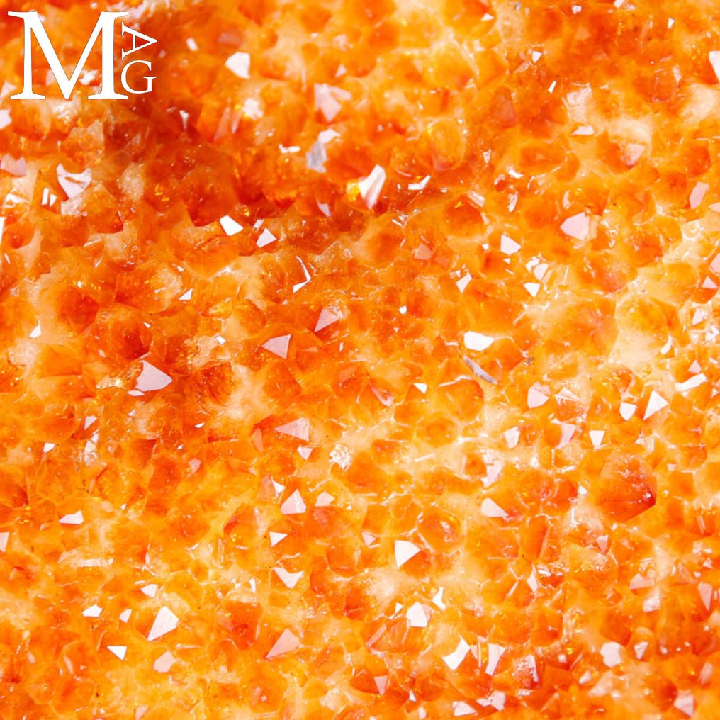 Top Quality Madeira Quartz Druzy - Deep Color - Altezza: 194 mm - Larghezza: 176 mm- 2909 g #3.2