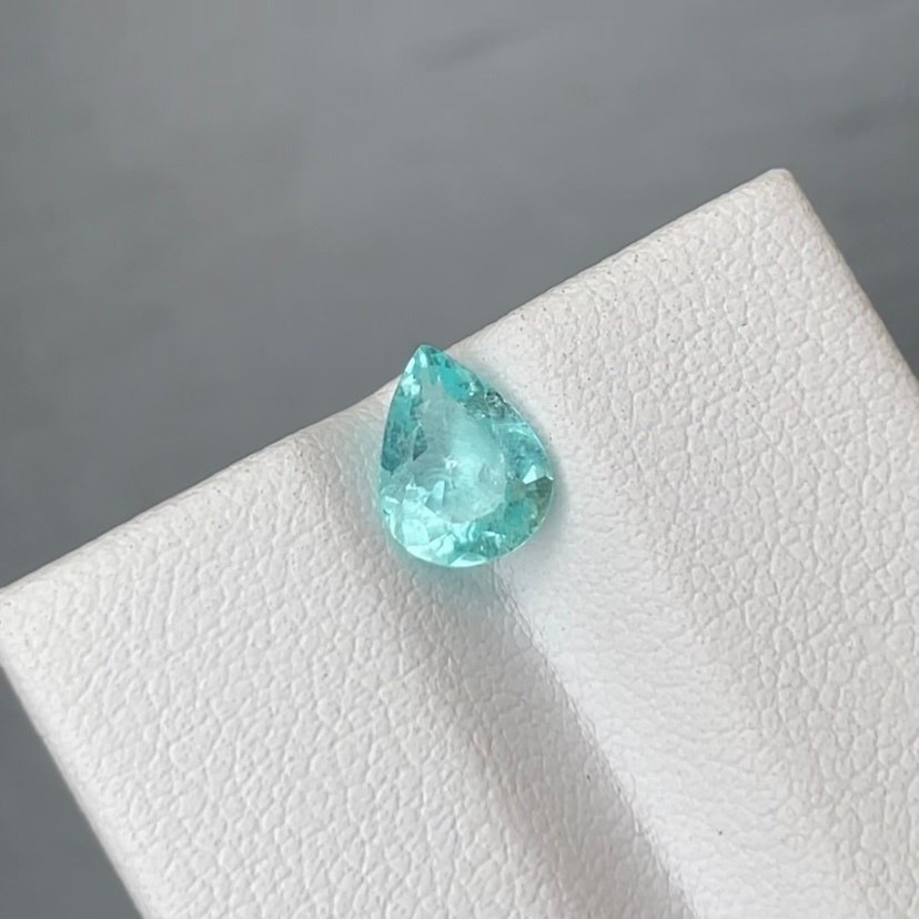 蓝色 帕拉伊巴碧玺  - 0.92 ct - 国际宝石研究院（IGI） - 霓虹蓝 Paraiba #1.0