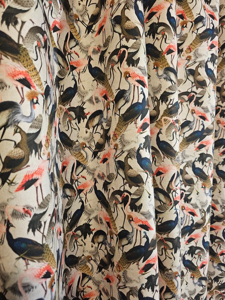 Ingen reservasjon! Ny! Tessuto "Flamingo and peacocks Paradise" Bohemisk design - Kunstnerisk - Tekstil - 200 cm - 280 cm #2.1