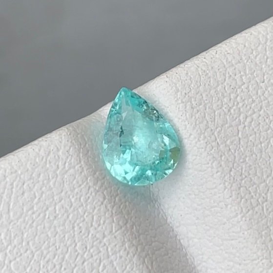 蓝色 帕拉伊巴碧玺  - 0.92 ct - 国际宝石研究院（IGI） - 霓虹蓝 Paraiba #1.0