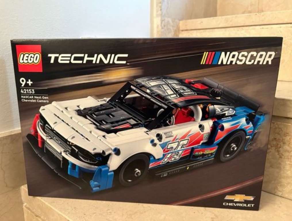 Lego Set - 42153 - Technic - NASCAR Next Gen Chevrolet Camaro #3.2