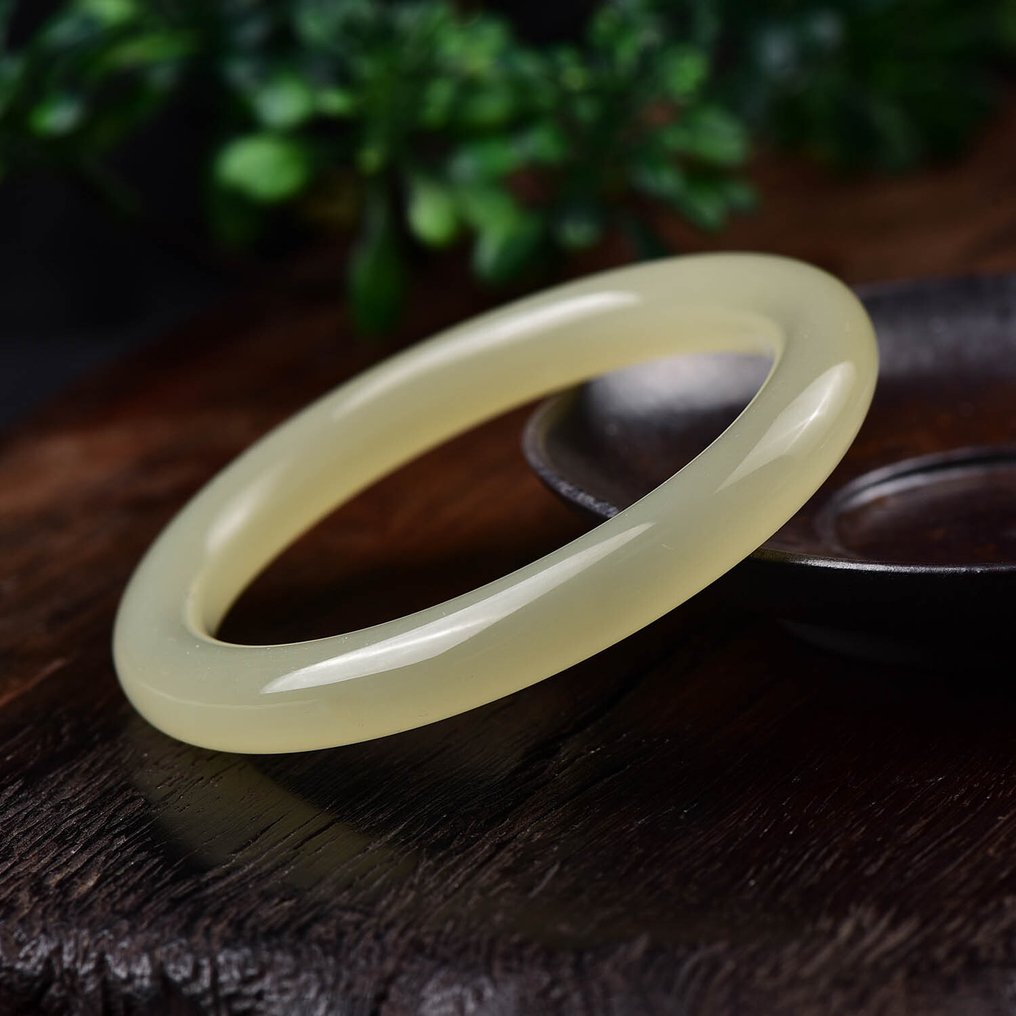 无保留 - ALGT认证 - 天然方解石手镯 - 采用一整块材料精心雕刻而成- 47.66 g #1.0