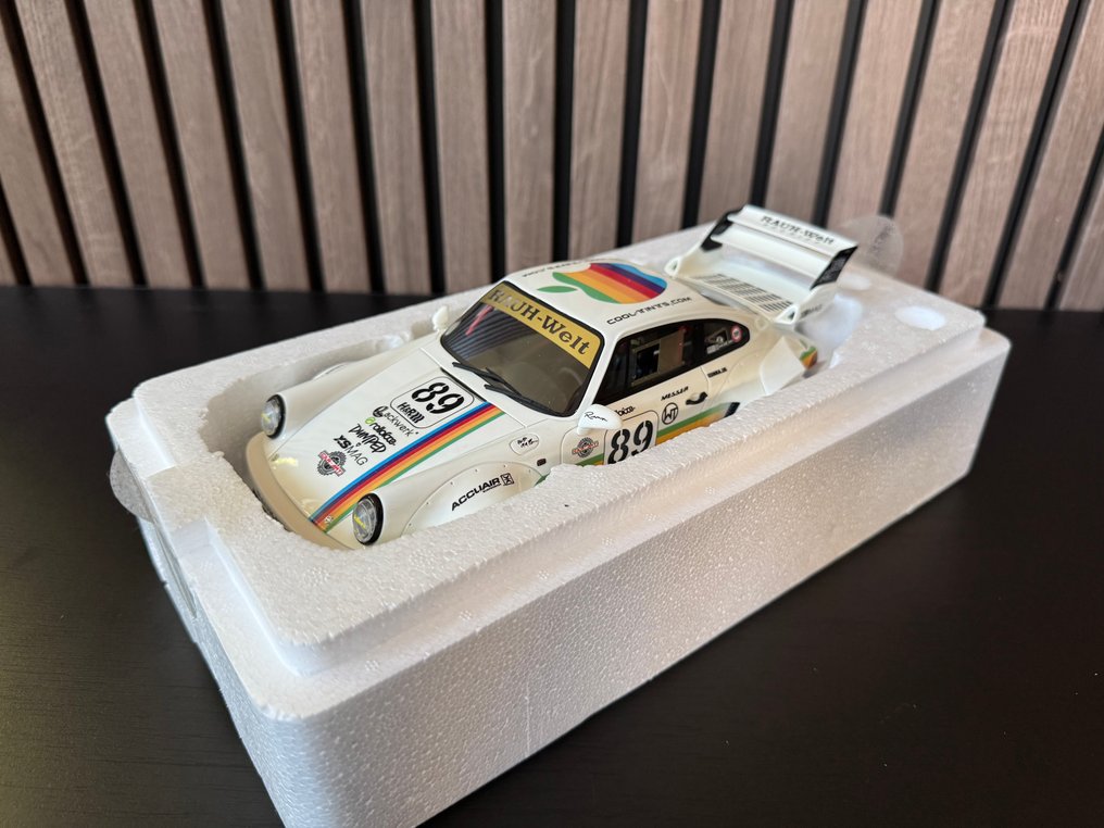 GT Spirit 1:18 - Modell racerbil - Porsche 930RAUH-Welt Begriff RWB 89 Apple Computer Inc. #4.3