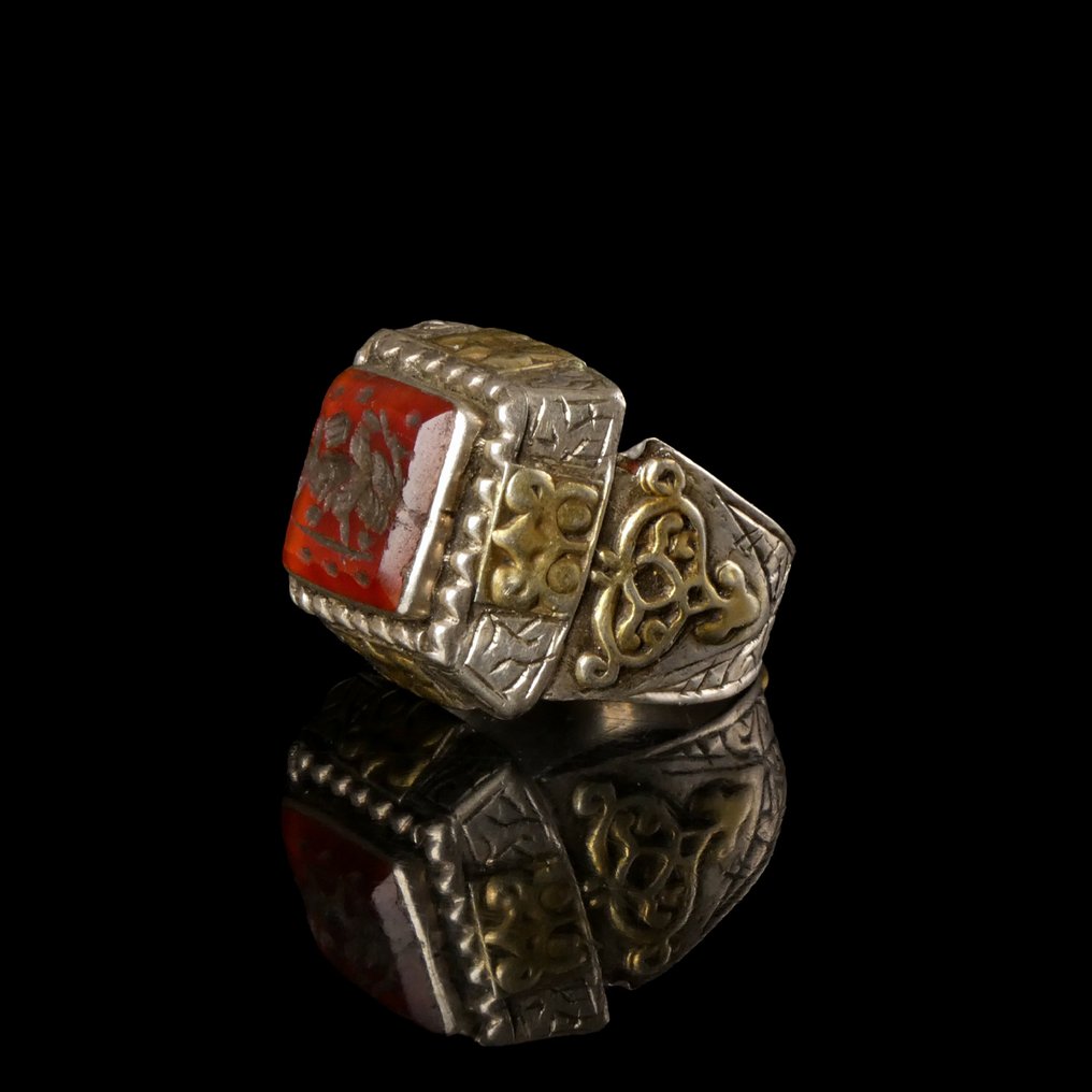 Islamic Silver Ring, carnelian intaglio with Warrior #1.0