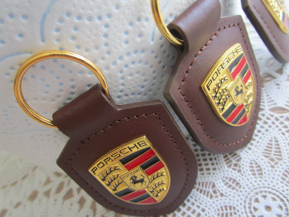 [Set of 3pcs.] Rare limited > Dark Chocolate color unique - Portachiavi #1.0