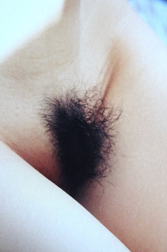 Minamo  / Luckman - Minamo  Photobook ( Released February 2025 ) - Limited edition with an original print- 128 Pages - - 2025 #3.2