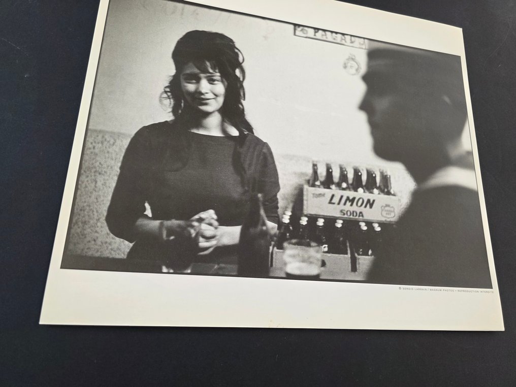 Sergio Larrain (1931-2012) - Café de marins à Valpareso, Chili, 1963 #3.2