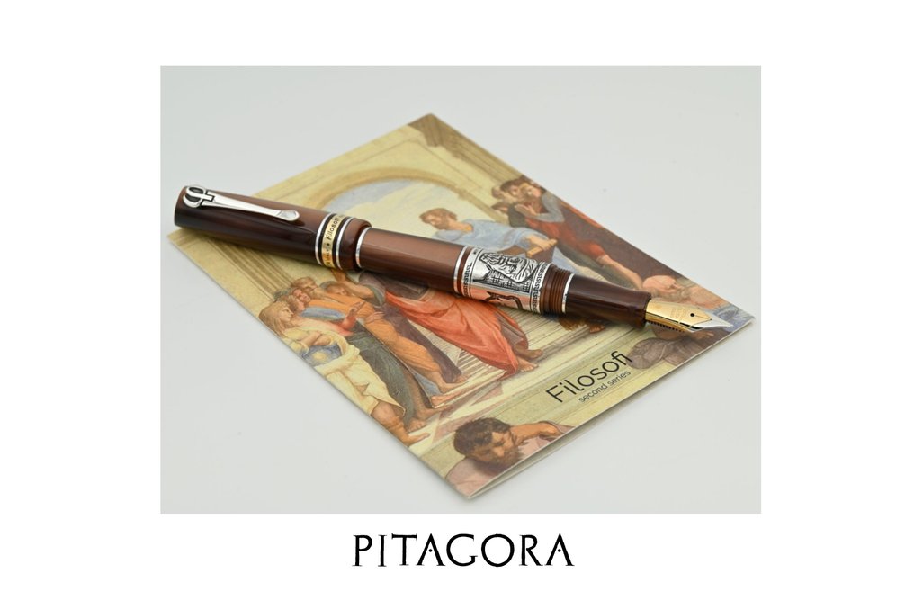 Maita - Collezione Filosofi: Pitagora | Edizione Limitata a 100 esemplari in resina italiana e argento - Fyldepen #1.0