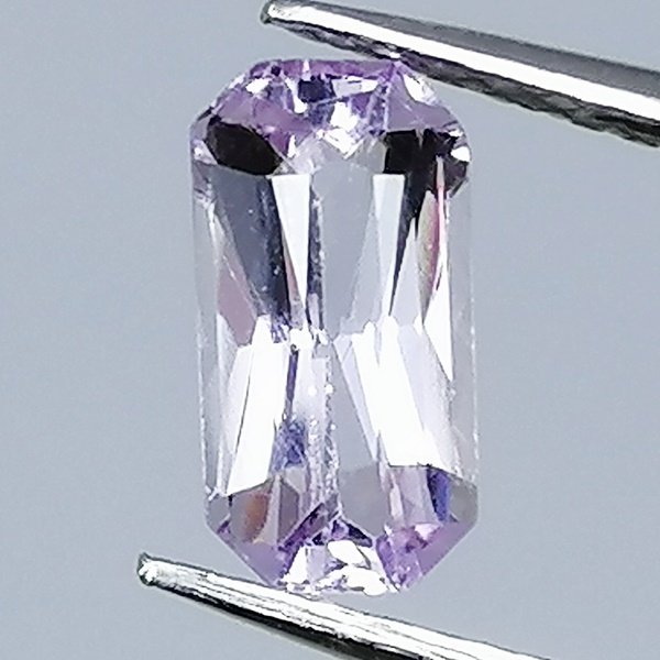 Safir  - 1.06 ct - Instituto Gemólogico Español (IGE) - Uten behandlinger #1.0