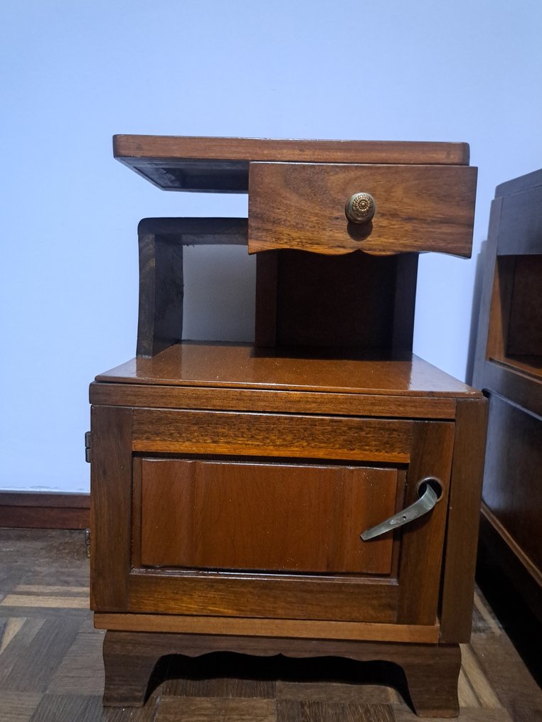 床头柜 (2) - 木 #4.3