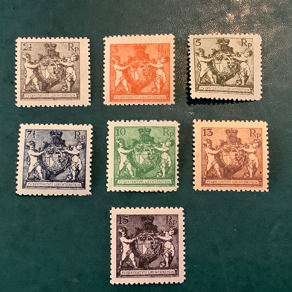 列支敦士登 1921 - 徽章在 B 打孔中 - 46/52 B #1.0