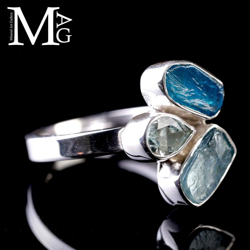 意大利独家银饰 - 925纯银戒指，镶有海蓝宝石和磷灰石 - 高度: 18 mm - 闊度: 22 mm- 6 g #3.2