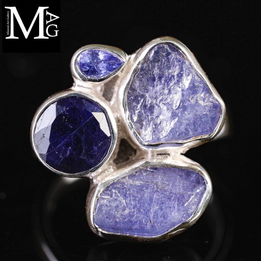 Ekskluzywny srebrny pierścionek - naprawdę cenne naturalne tanzanity - certyfikowany włoski srebrny - Wysokość: 21 mm - Szerokość: 21 mm- 8 g #1.0