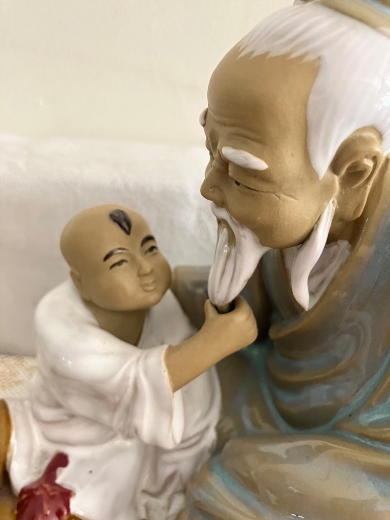 Figurine - Set of 7 clay Chinese Figurines Depicting Asian Elderly and Children Scenes (7) - Clay #4.3