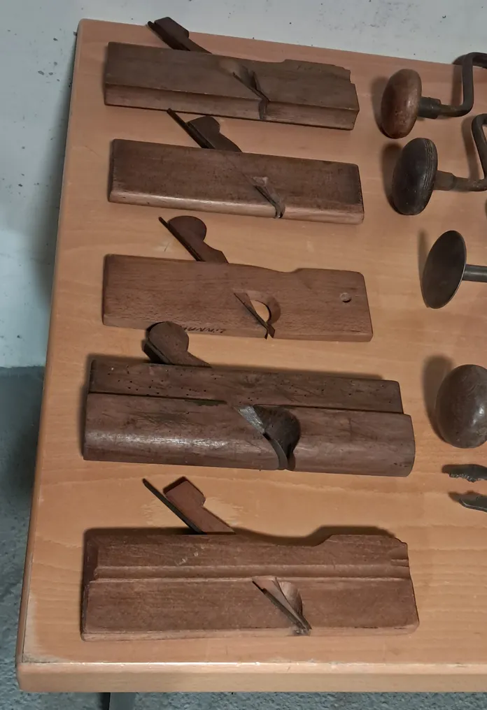 Working tool (27) #2.1