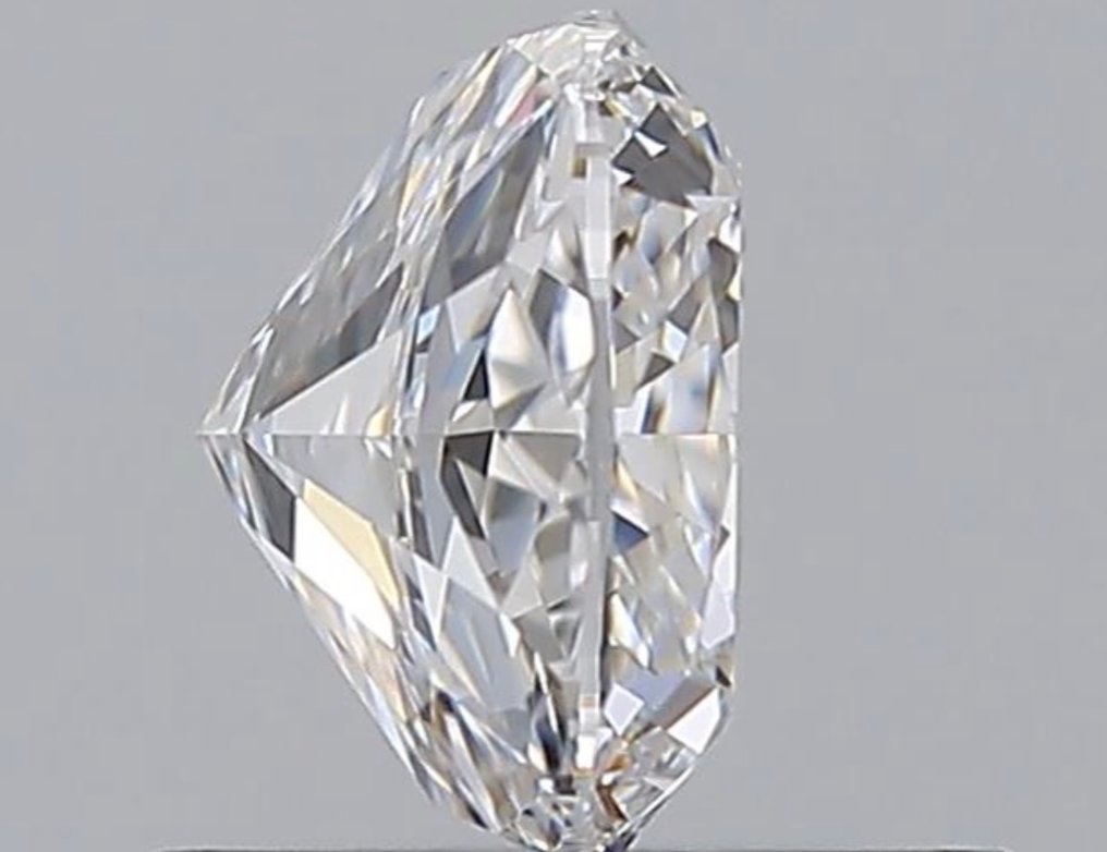 1 pcs 钻石  (天然)  - 0.90 ct - 枕形 - E - VS1 轻微内含一级 - 美国宝石研究院（GIA） - Ex Ex None #3.2