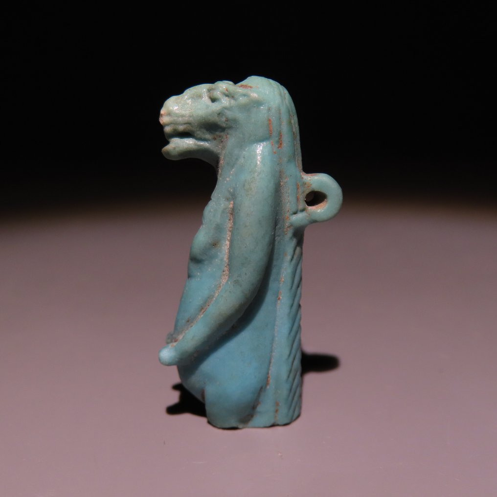 古埃及 Faience Toeris护符。晚期，公元前664年至公元前332年。长度3.2厘米。 #4.3