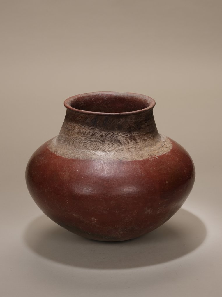 尼安贾水/啤酒罐 — 莫桑比克 — 粘土 — 直径 32 厘米 — 来自 Kim Sacks - 莫桑比克 #1.0
