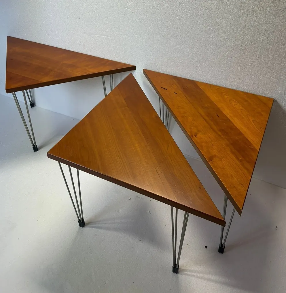 Table - Wood - Set of Triangular Side Tables #1.1