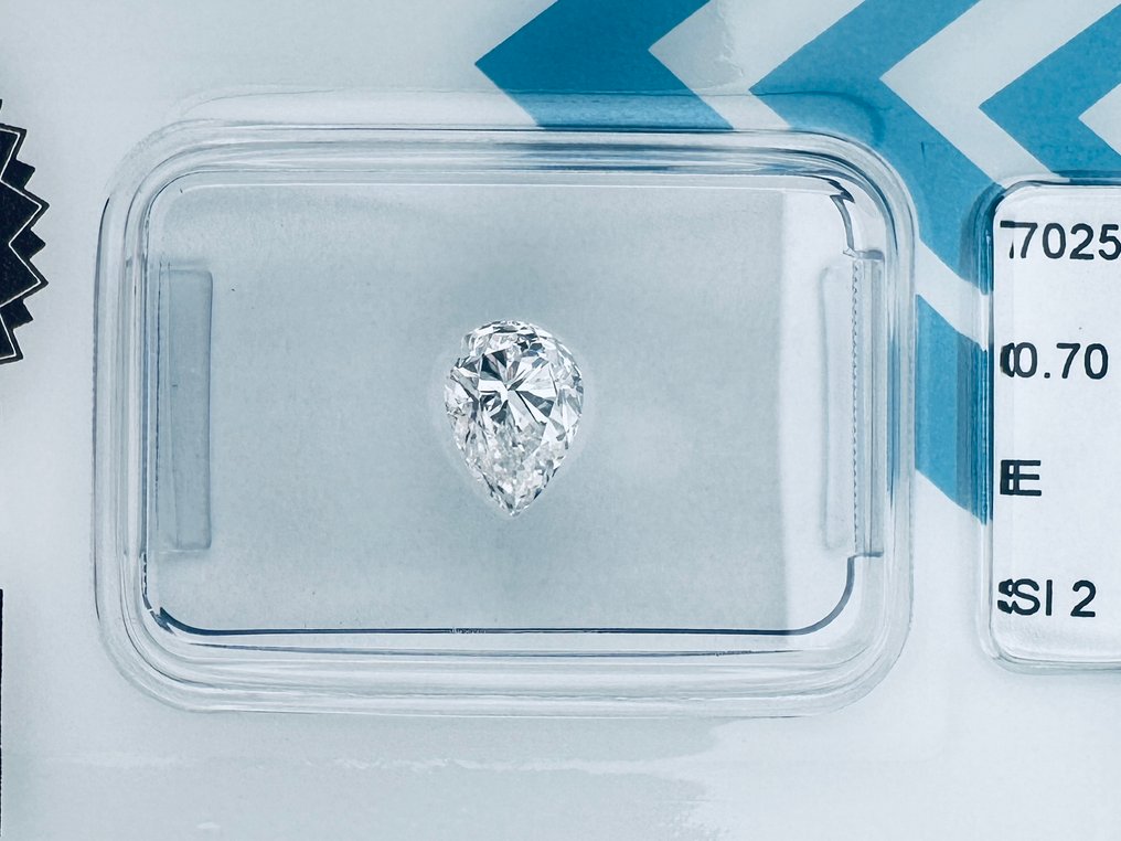 1 pcs 钻石  (天然)  - 0.70 ct - 梨形 - E - SI2 微内含二级 - 国际宝石研究院（IGI） - （自然） #1.0