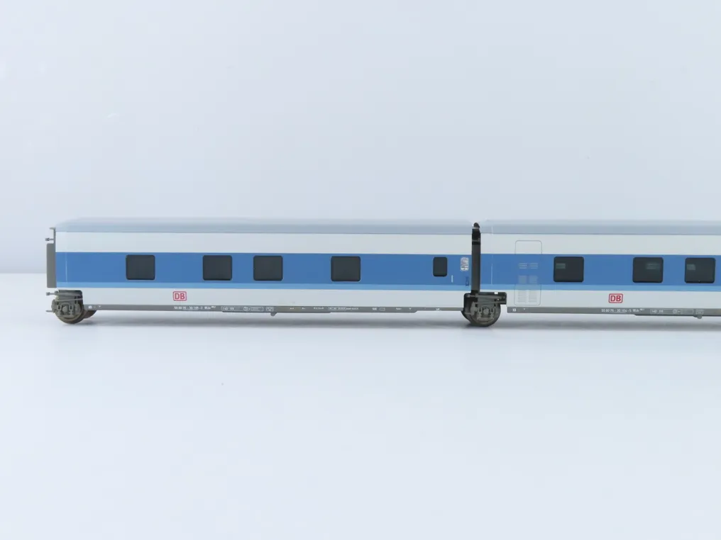 Märklin H0 - 41772 - Junayksikkö (1) - 3-osainen 'Talgo' matkustajalaiturisarja - DB #2.2