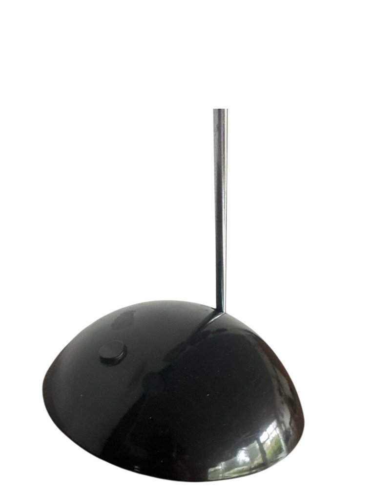 Επιτραπέζιο φωτιστικό - Χρώμιο - Βίντετζι τραπεζάκια φωτιστικά του 1970. #3.2