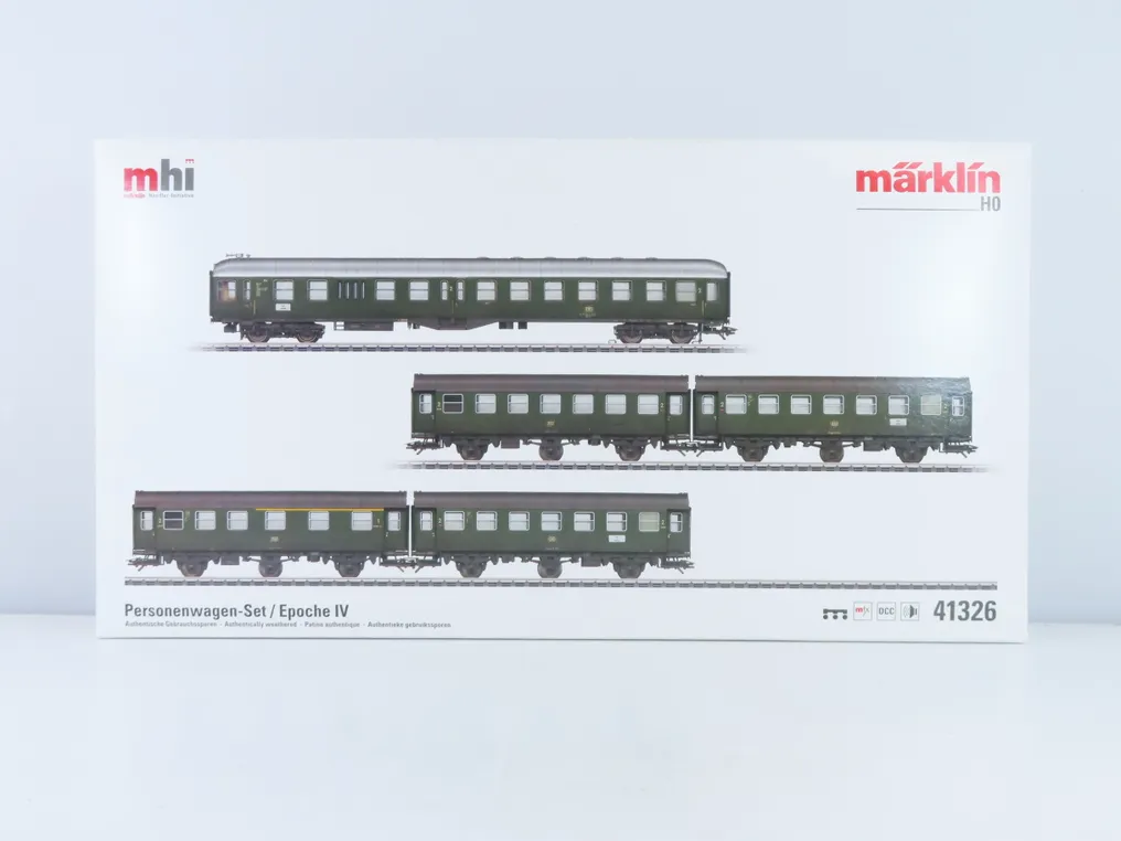 Märklin H0 - 41326 - Model train passenger carriage set (1) - Set of 5 carriages with control cabin and sound - DB #3.2