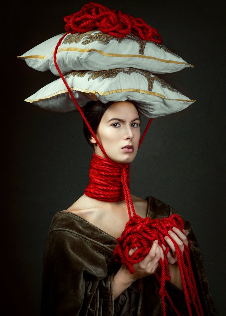 Elena Paraskeva - The Seamstress I - XL #1.0