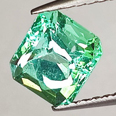 Πράσινο Σμαράγδι  - 1.01 ct - Instituto Gemólogico Español (IGE) #3.2