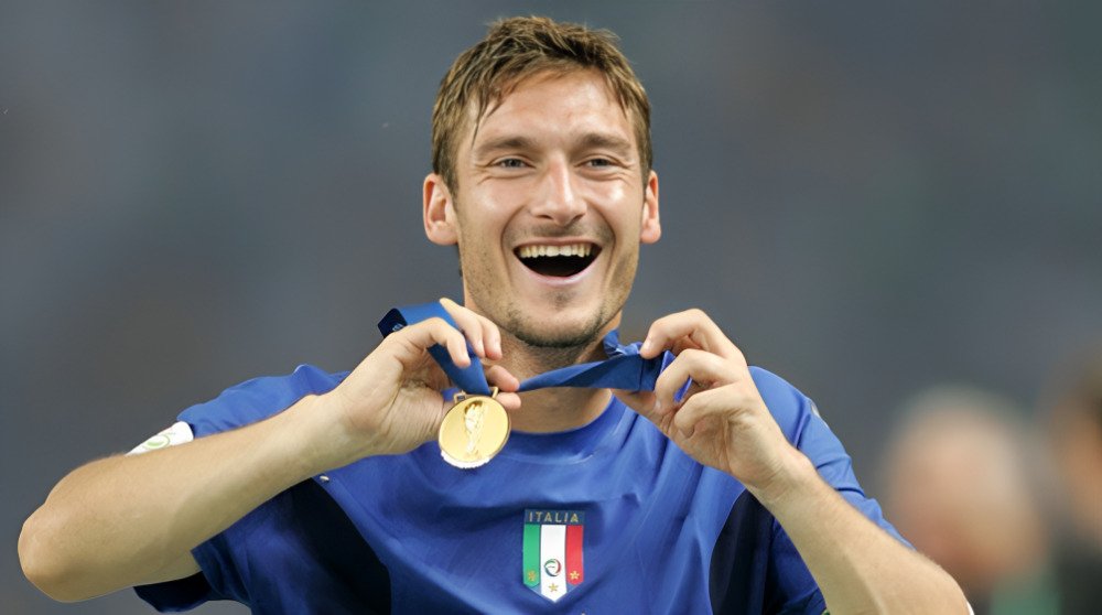 Italy - Labdarúgó Európa-bajnokság - Francesco Totti - Futball ing #3.2