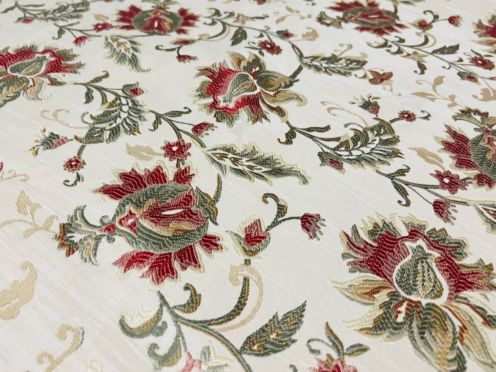 Fioriture Veneziane – klassisk tapetsering med tidløst sjarm - Polstringsstoff  - 2.5 m - 2.8 m #3.2